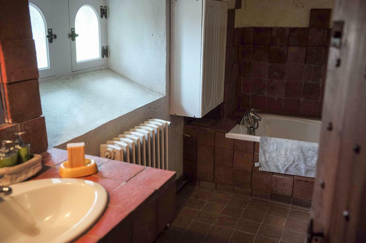 Bed and Breakfast Logis De La Robliniere Landevieille Exterior foto