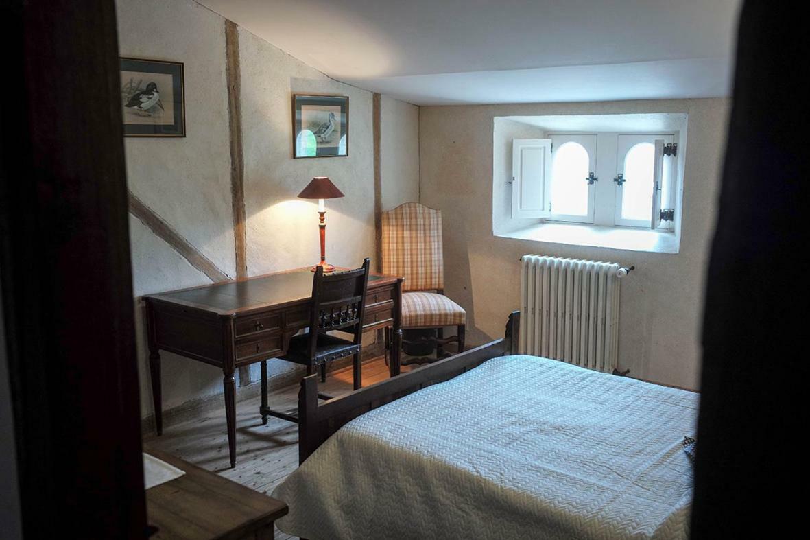 Bed and Breakfast Logis De La Robliniere Landevieille Exterior foto